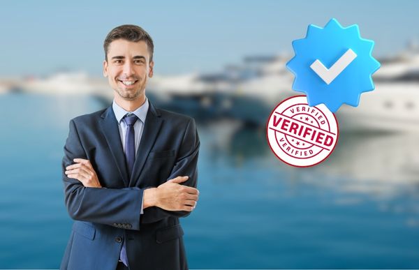 Cómo funciona la verificación de cuentas y perfiles profesionales en BoatYachtBoat